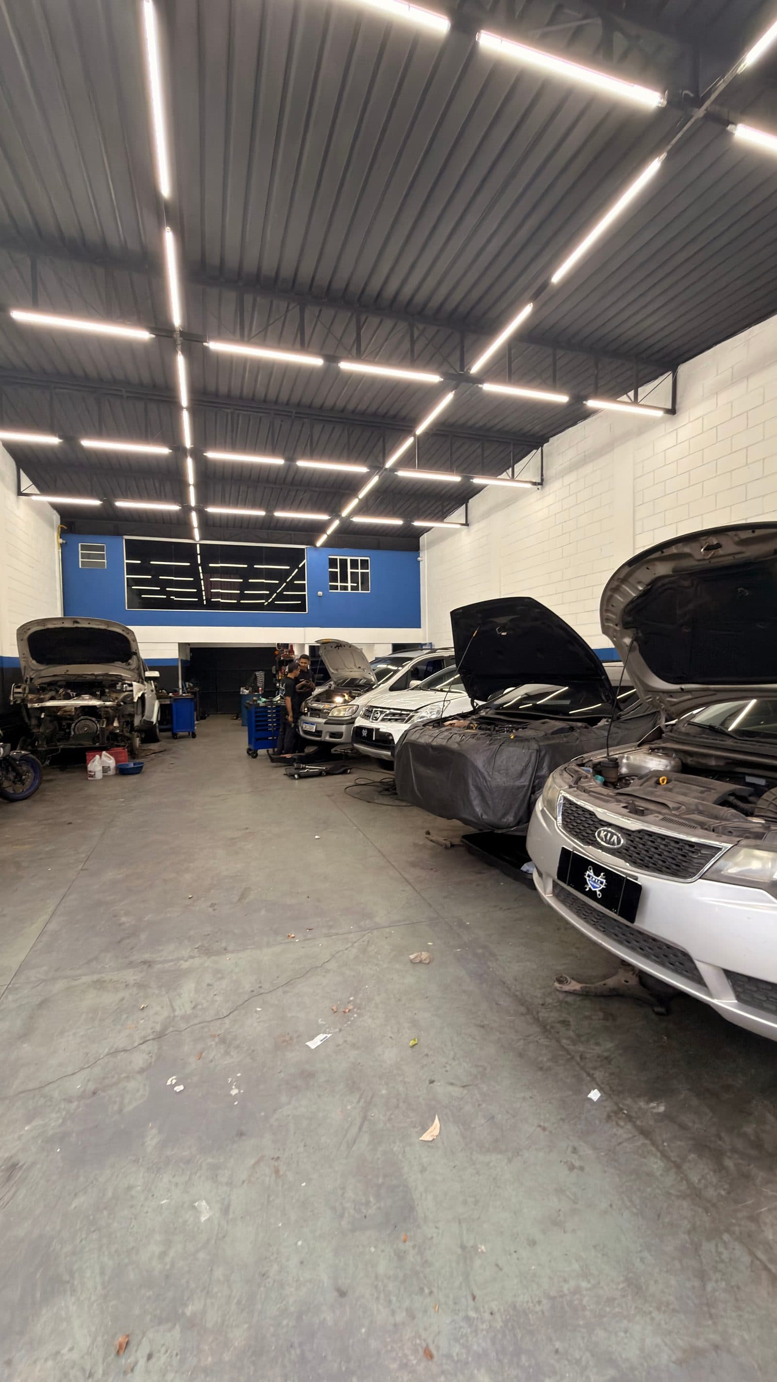 Interior da VMEC Oficina Mecânica